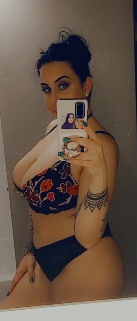 maryfox369 model naked photo