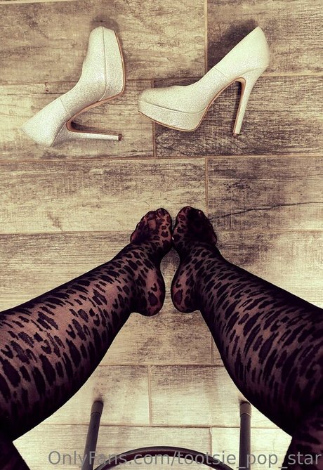 tootsie pop starr exclusive star images