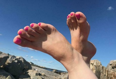 tootsie pop starr beautiful actress photo