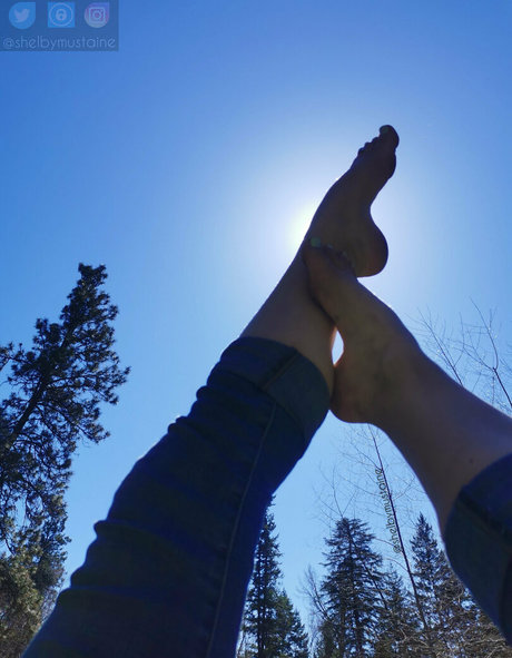 shelbymustaine model sexy photo