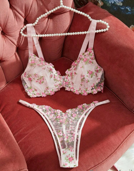 princessapril model sexy photos