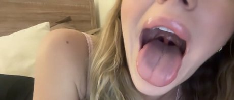 brookechance pornstar adult img