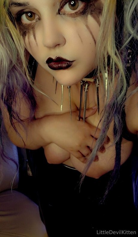 littledevilkitten high quality actress pic