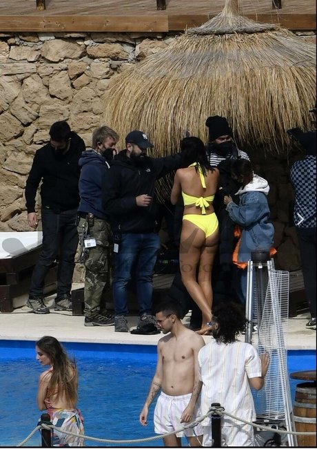 Deepika Padukone star perfect images