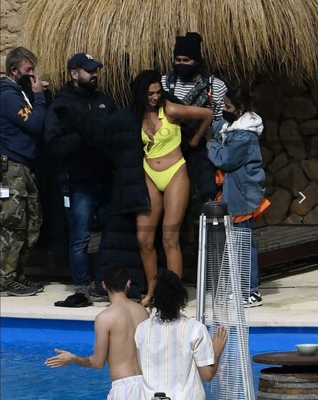 Deepika Padukone model exclusive img