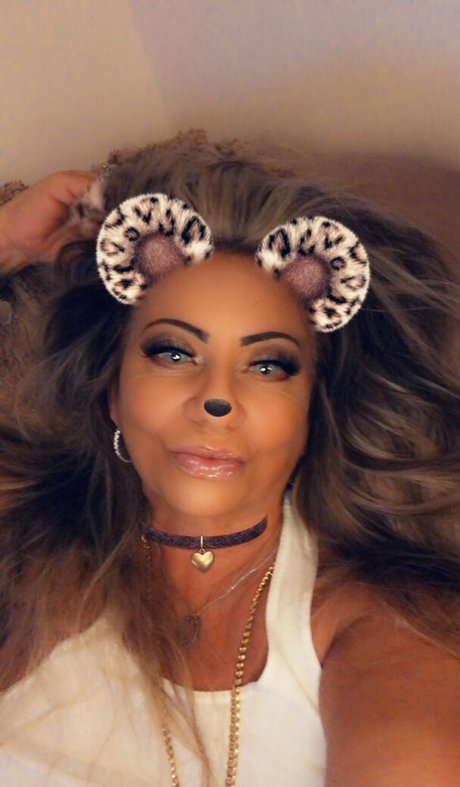 hottotrottotsfree model beautiful photo