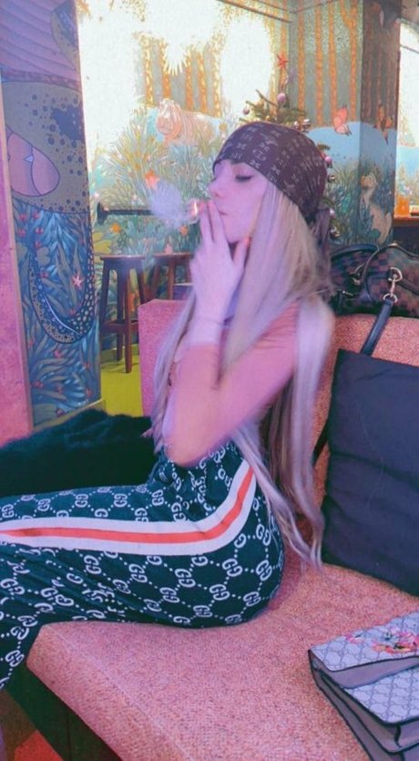 TsLindsayPrat exclusive model galleries