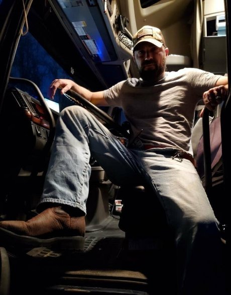 hardworkertn free actress pics