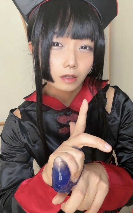 renoniko pornstar nudes image