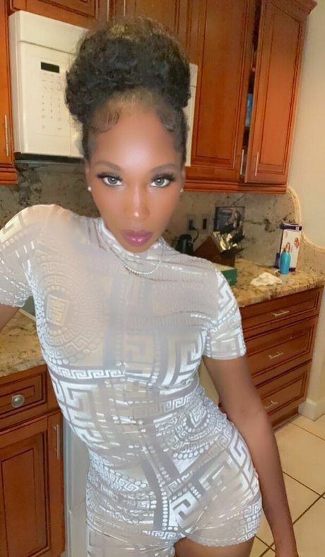 jamiek ynw pornstar beautiful img