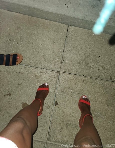 mistressdaniella77 hd pornstar pictures