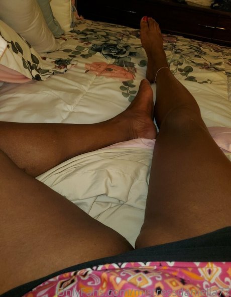 mistressdaniella77 pornographic model archive