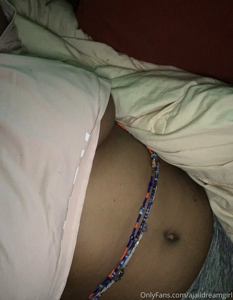 strawberry milk onlyfans sex archive