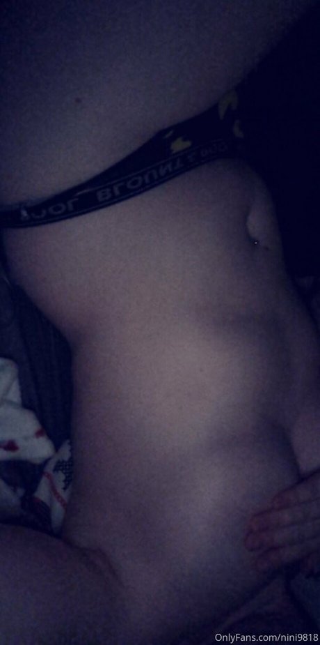 nini9818 pretty pornstar picture