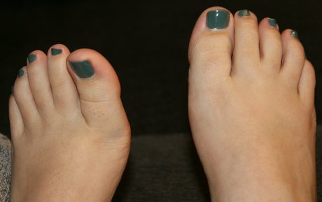 barefoot babe02 star nice pics