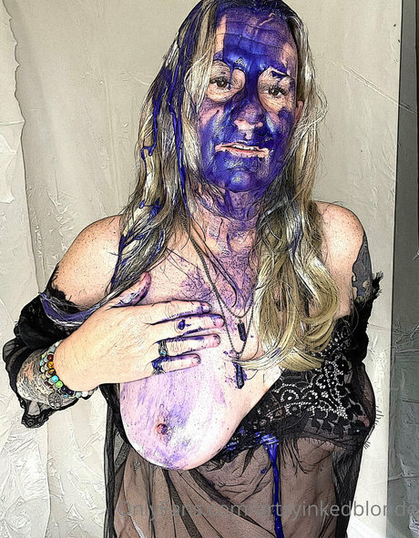 artsyinkedblonde sex star pictures