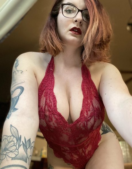 jupiterdrips nice model pic