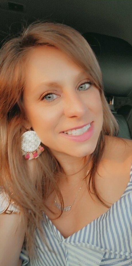 stassimadison naked star pic