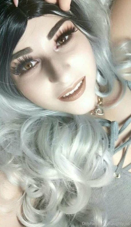 two onlyfans free xxx archive