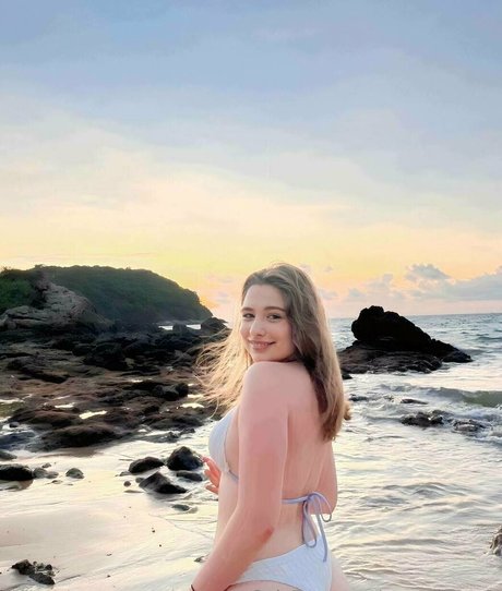 annacherry1 star best img