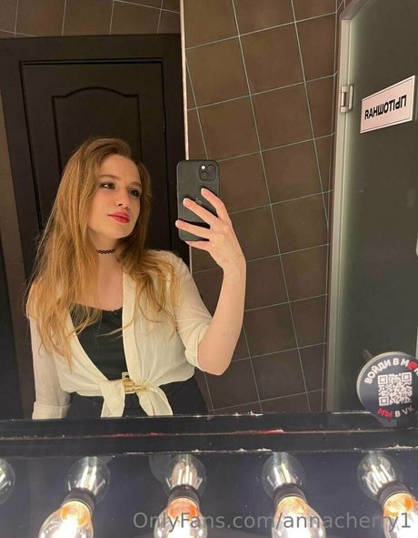 annacherry1 model best photos