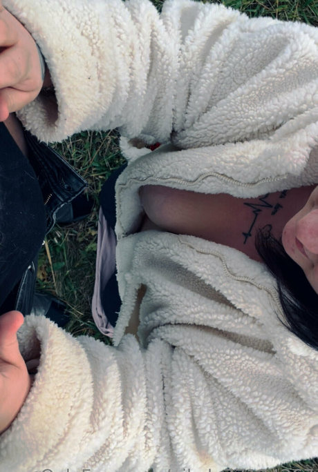 nikola77124367 xxx star images