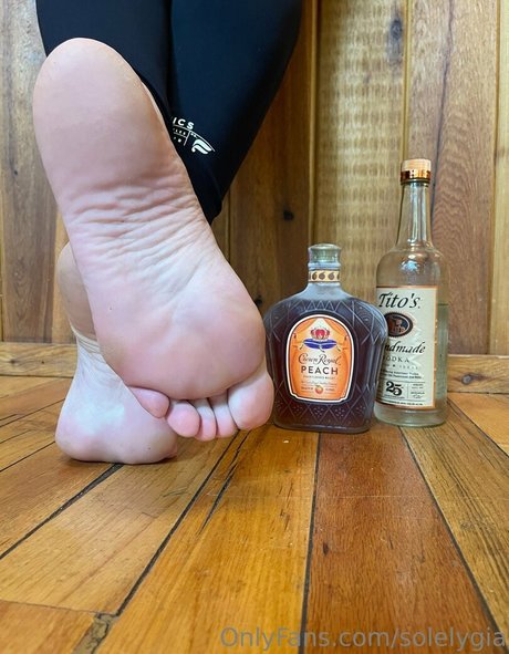 solelygia high quality pornstar picture