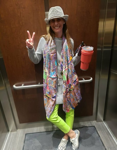 gypsyhippietravel exclusive model archive