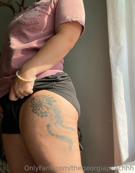 thegeorgiapeachhh model porn archive