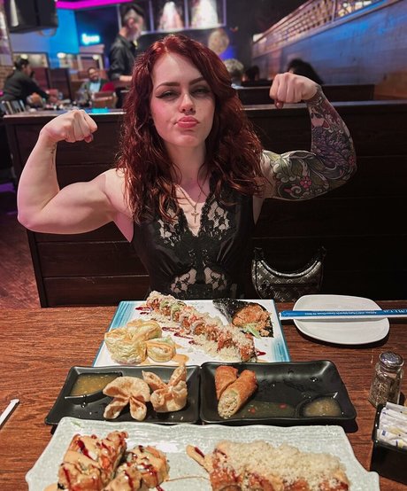 Ayshia Schisel model porn picture