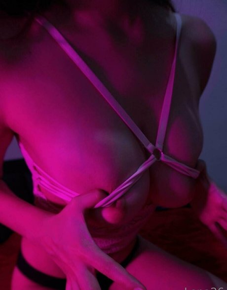 lena26oficial xxx model images