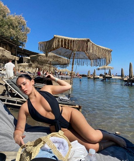 Noy Peer pornstar xxx photo