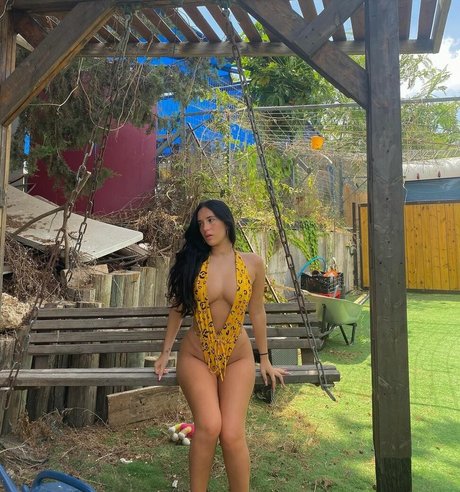 Noy Peer nice pornstar galleries