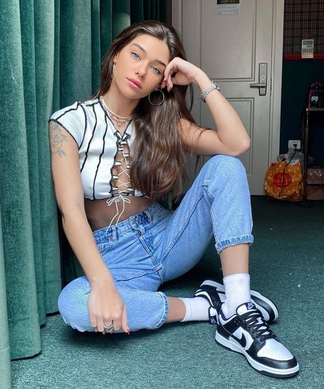 Milana Vino naked pornstar gallery