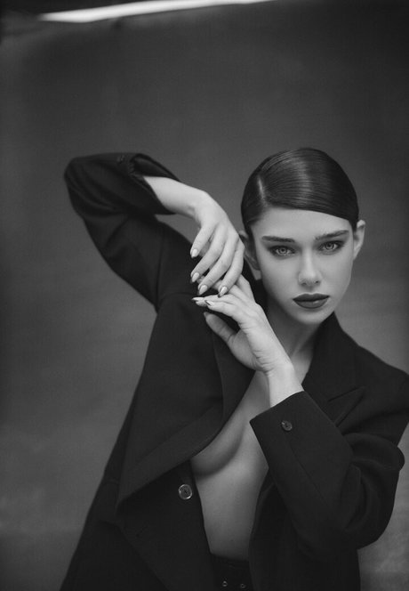 Milana Vino pornstar hot picture