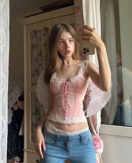 Tero model pornographic pictures