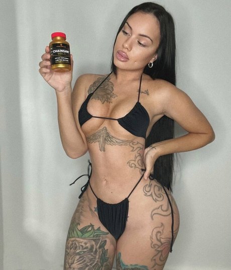 biancatoxic pornstar erotic photos