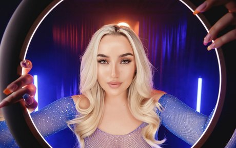 quincyentertainment star erotic img