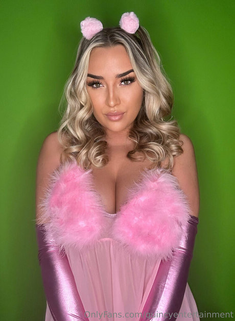 quincyentertainment model best galleries