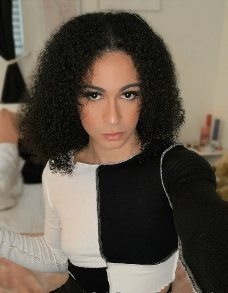 hiiibentley pornstar top img