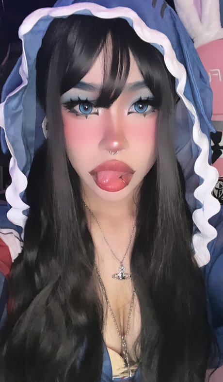 luhvars nudes model photo