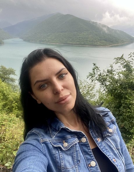 kiraqueen nude model photos