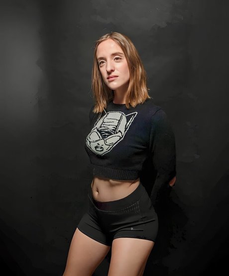 Ashley Victoria Robinson_ star nudes galleries