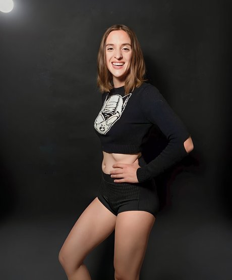 Ashley Victoria Robinson_ nude pornstar image