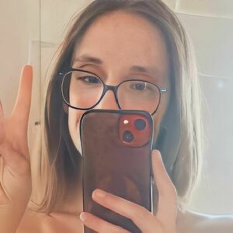 Ashley Victoria Robinson_ sex actress img