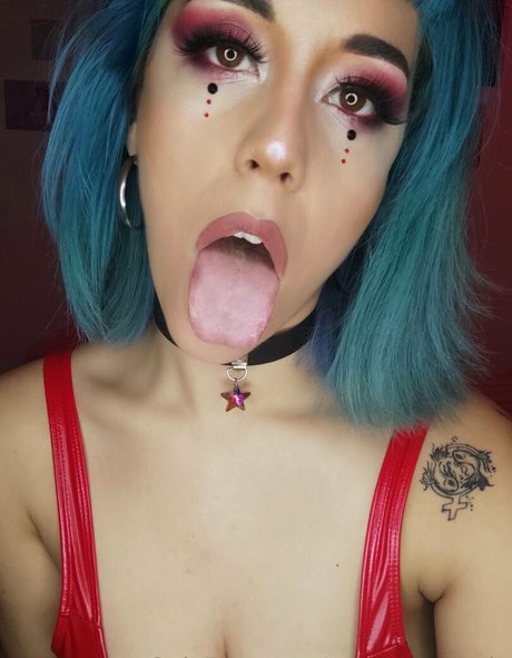 queencronopia sex model pics