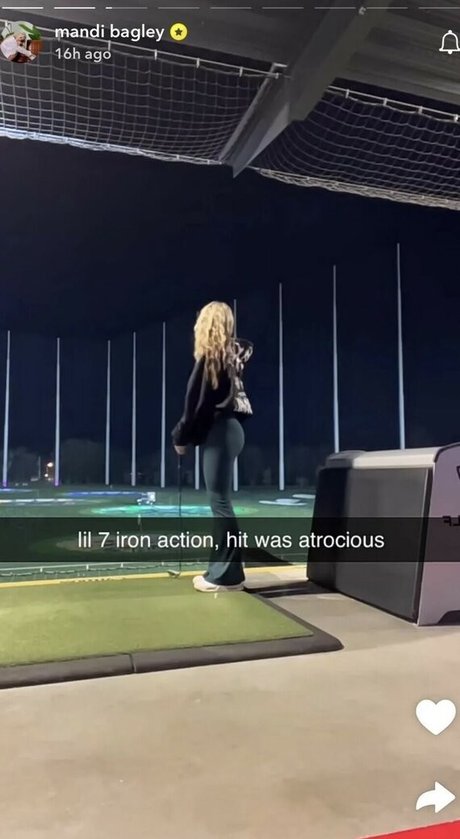 Mandi Bagley pornstar xxx pics