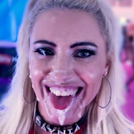 Daynia Videos perfect pornstar picture