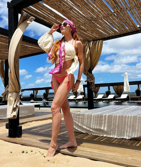 Julianne Trevisol pornstar adult galleries