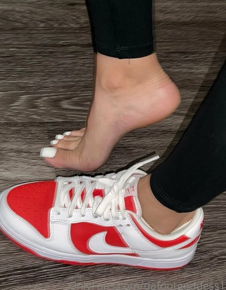 dafootgoddess1 high quality star images